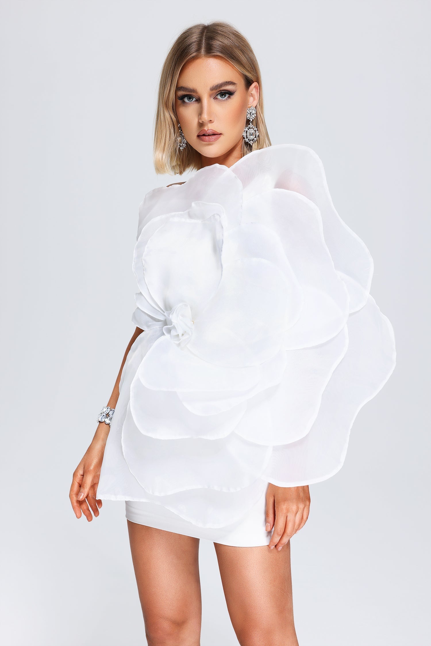 Vestido Rosa de Cámelia - Branco