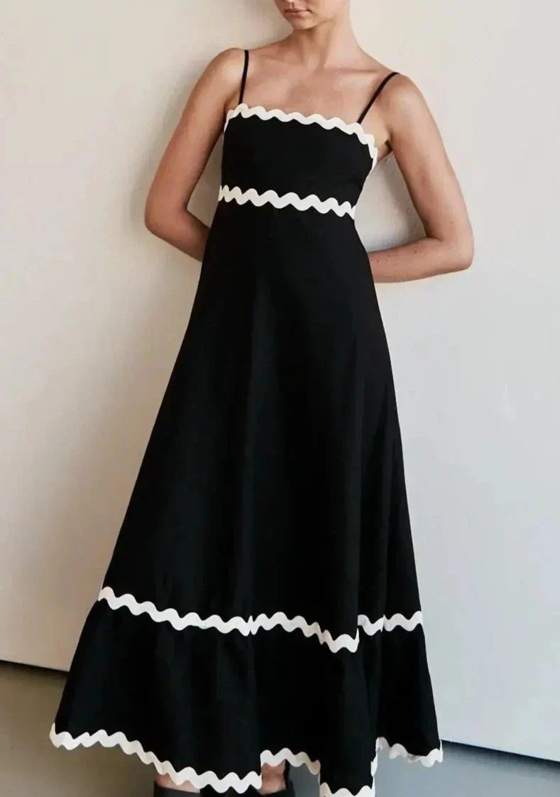 Vestido midi aplicação de suaves ondas Modix