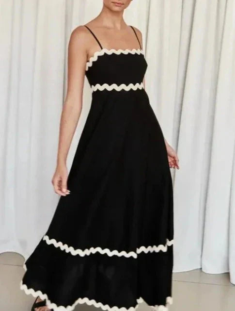 Vestido midi aplicação de suaves ondas Modix