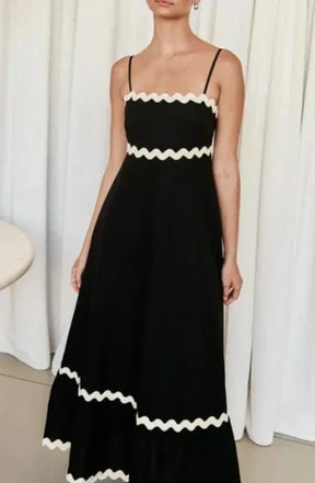 Vestido midi aplicação de suaves ondas Modix